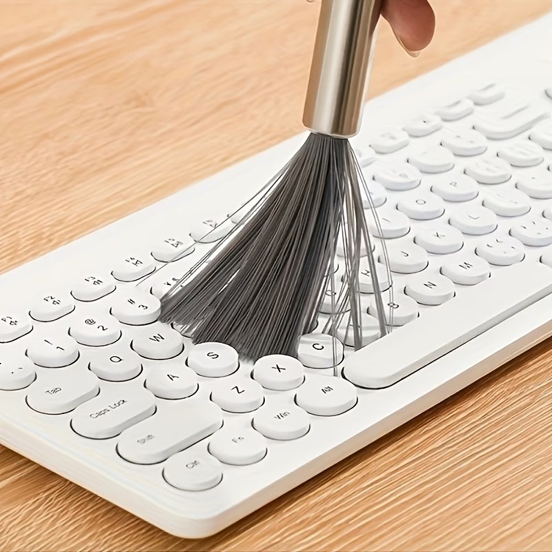 Multi-Purpose Crevice Cleaning Brush - Image 8