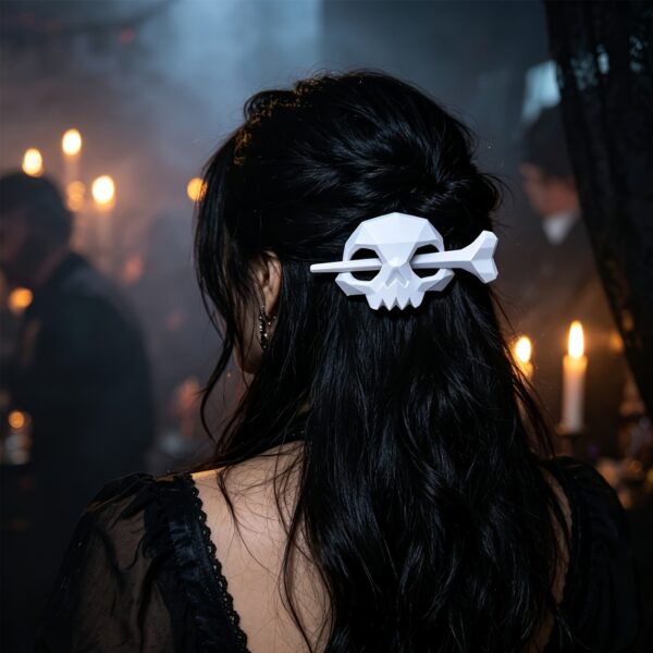 Gothic Skull Hair Clip – Punk Halloween Hair Accessory