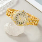 Women’s minimalist quartz watch with jewellery set, 1 unit - Image 4