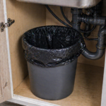 Heavy-duty black garbage bags, 50 pack - Image 9