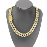 Men’s iced out cuban chain necklace, 1 unit - Image 3