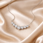 1-Carat moissanite necklace, elegant french-style design, 1 unit - Image 2