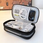 Travel organizer with various pocket sizes, 1 unit - Image 3