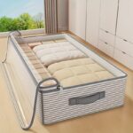 Large clothing storage bag with a flip-top transparent window, 1 unit