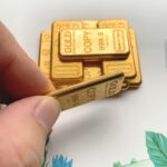 Realistic replica golden bars decoration set, 10 pack - Image 3