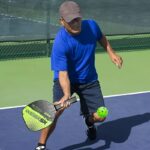 Pickleball paddle set (2 paddles + 4 balls + 1 storage bag), 1 unit - Image 14