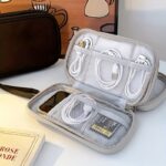 Travel organizer with various pocket sizes, 1 unit - Image 7