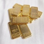 Realistic replica golden bars decoration set, 10 pack - Image 11