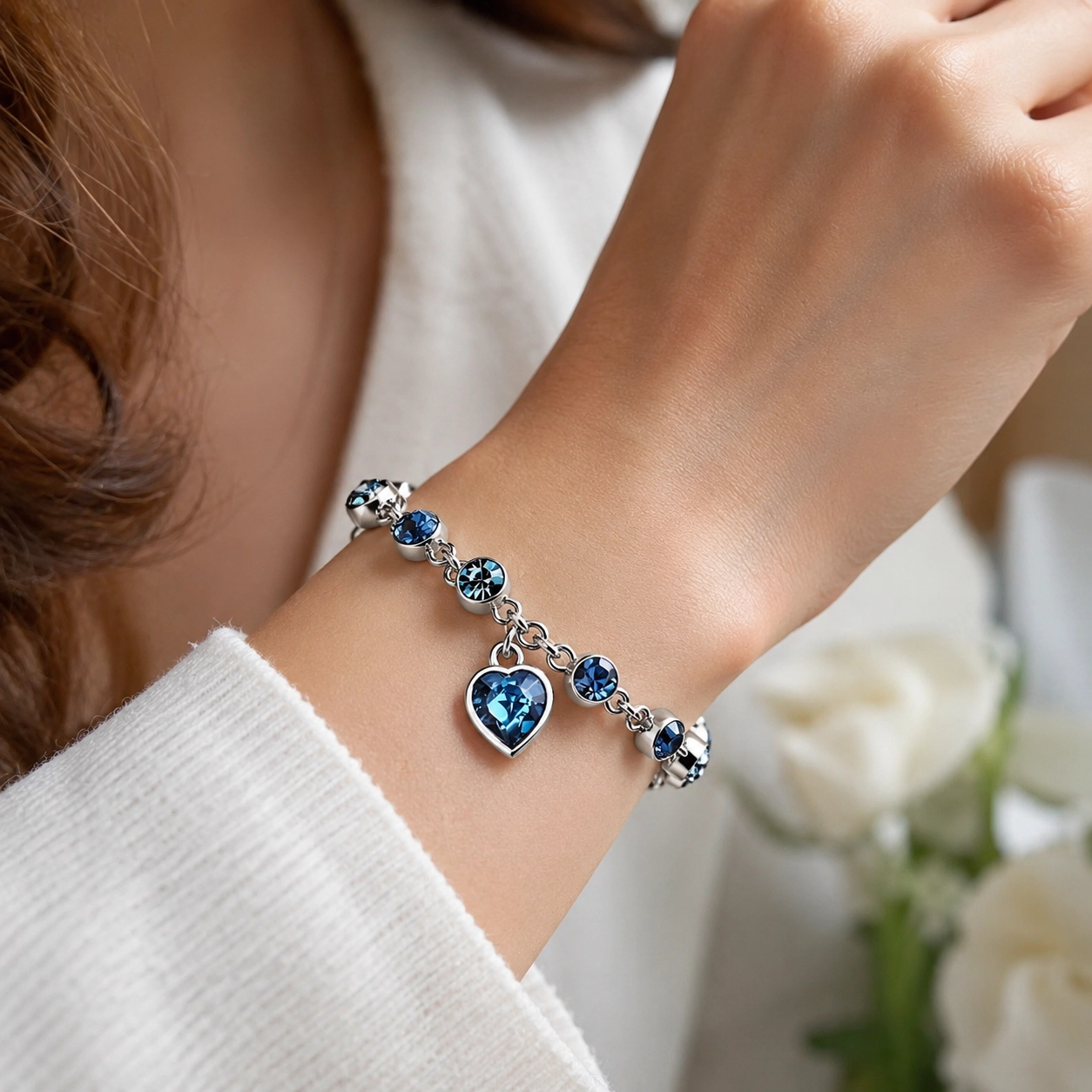 NATG459 Stylish ocean heart bracelet elegant crystal charm jewelry for women, 1 unit - Image 1