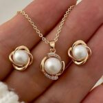 3-Piece Pearl Rhinestone Necklace and Stud Earrings Jewelry Set