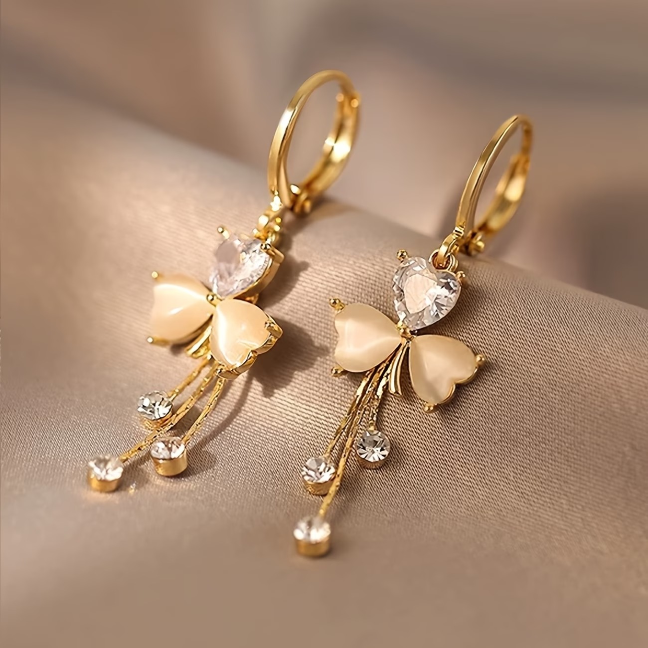 Women’s Floral Crystal Tassel Drop Earrings Women’s Floral Crystal Tassel Drop Earrings