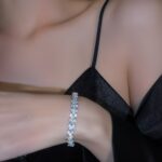 1pc Luxurious High-End Love & Rhinestones Decoration Shiny Bracelet – Elegant Daily Wear for Women