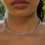 A Fashionable And Sparkling Decorative Necklace – Perfect for Men & Women for Any Occasion