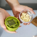 Mini Manual Garlic Crusher and Chopper - Image 5