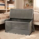 Large Foldable Quilt and Clothing Storage Bag - Image 7