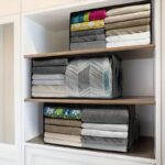 Large Foldable Quilt and Clothing Storage Bag - Image 12