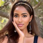 Elegant Peacock Tail Flower Headband – Rhinestone Floral Scarf Hair Accessory - Image 4