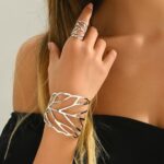 Retro Hollow Leaf Open Bangle & Ring Set (2-Piece) - Image 5