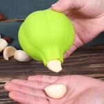 1pc Silicone Garlic Peeler – Quick & Easy Kitchen Gadget - Image 6