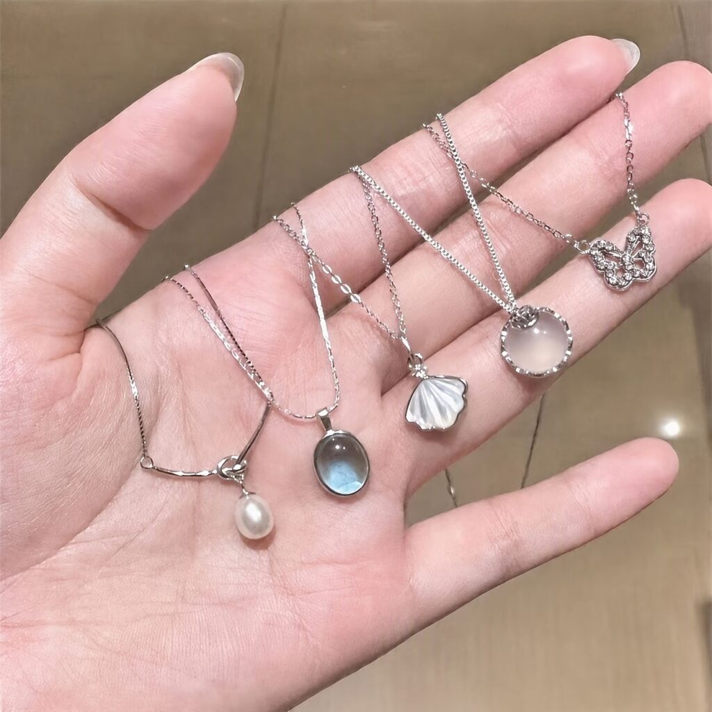 5pcs Elegant Shell, Butterfly & Imitation Pearl Necklace Set