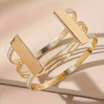 Adjustable Vintage Multi-Layer Bangle Bracelet for Women – Elegant Gold-Tone Fashion Cuff