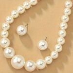 French Romantic Pearl Necklace & Stud Earrings Jewelry Set - Image 5