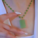 High-End Green Pendant Necklace – Elegant Beaded Chain with Rectangular Pendant for Daily Wear & Christmas Gifts - Image 3