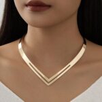 Women's Fashion Necklace – Minimalist Metal Double-Layer V-Shaped Hollow Design